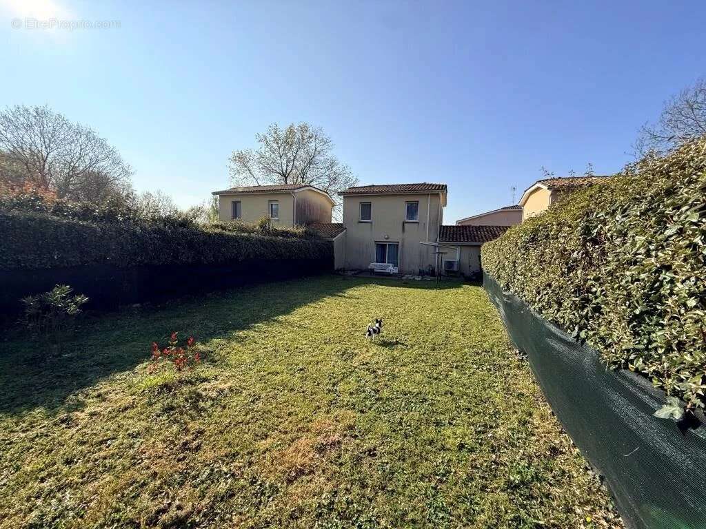 Maison à SAINT-SAVIN