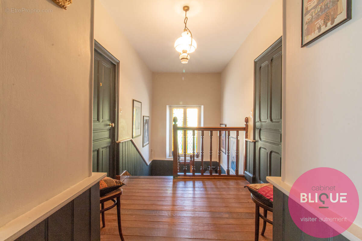 Maison à DOMEVRE-SUR-VEZOUZE