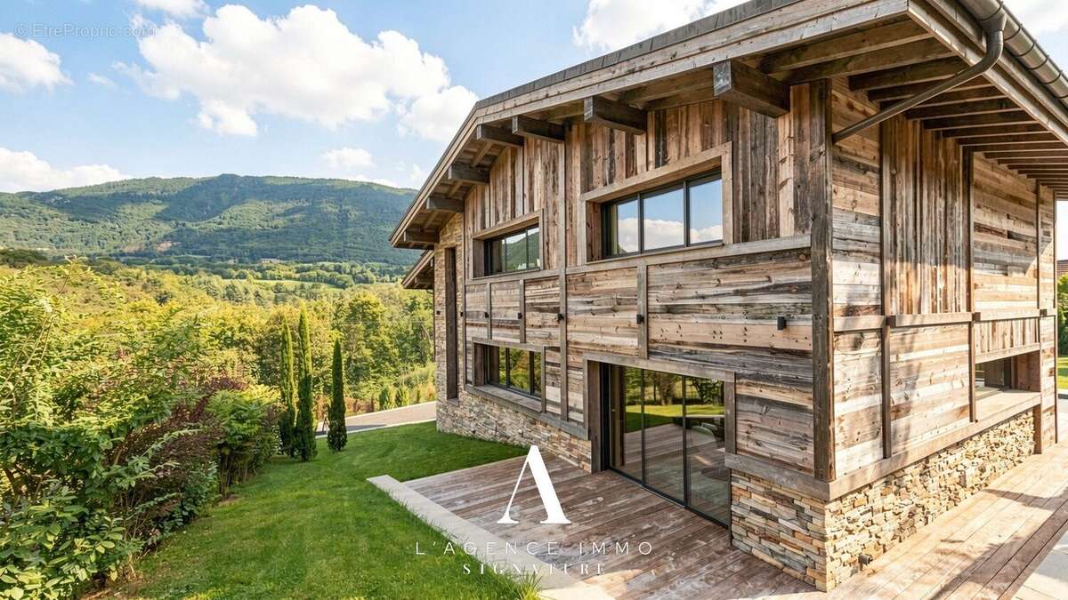 Maison à CHATILLON-EN-MICHAILLE