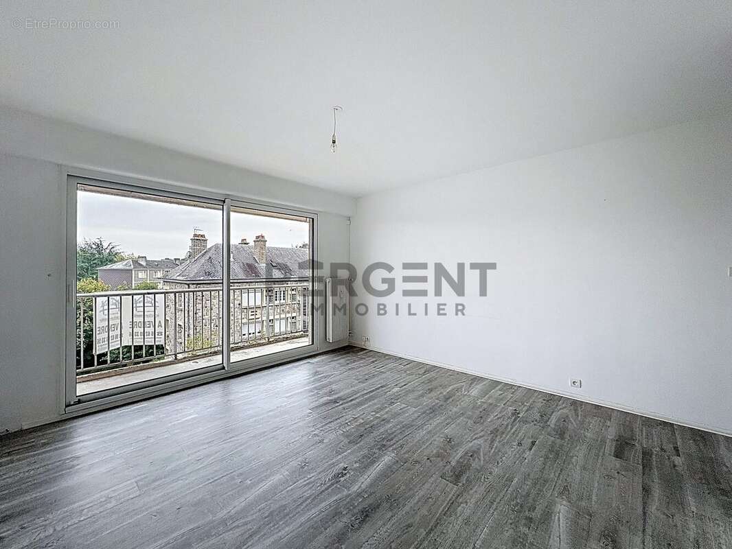 Appartement à CHARLEVILLE-MEZIERES