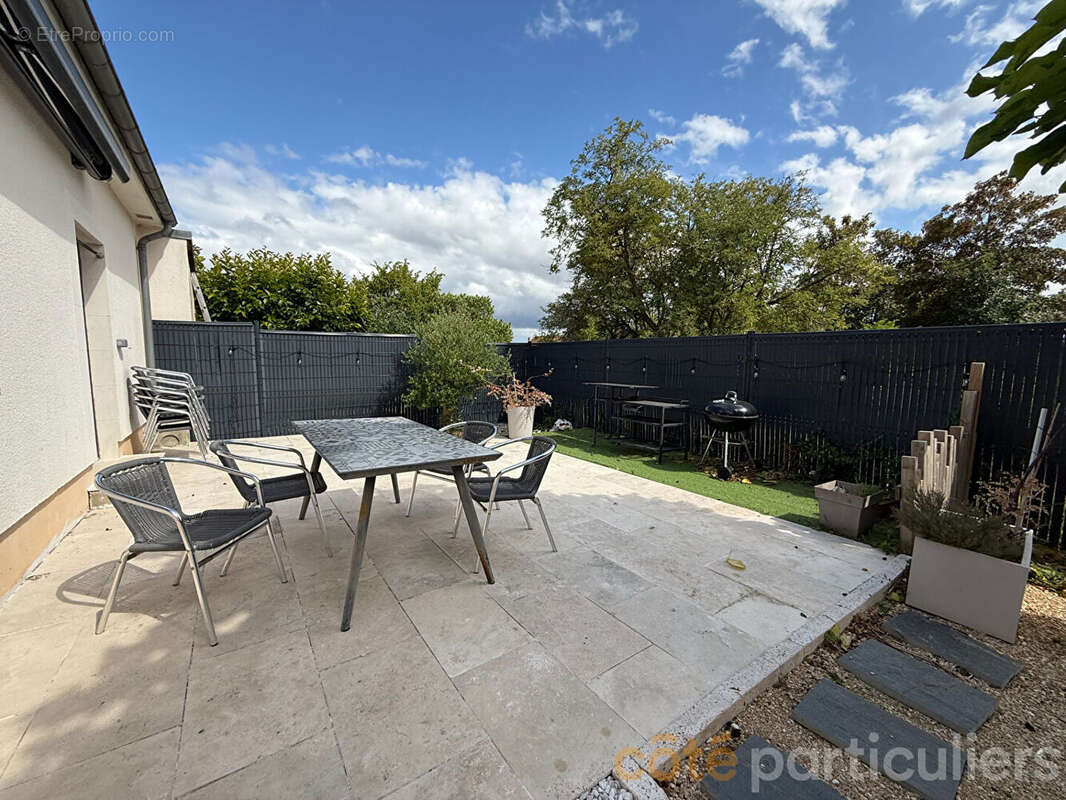 Exclusif - Maison de plain pied avec jardin - photo 2