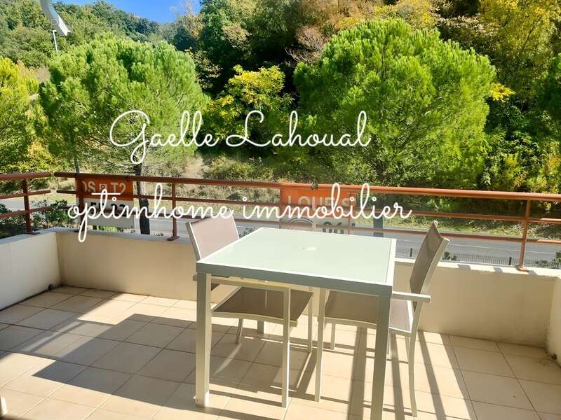 Appartement à LAMALOU-LES-BAINS