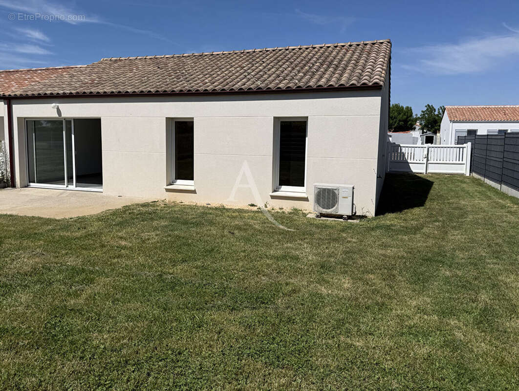 Maison à LE BERNARD