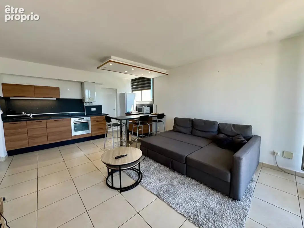 Appartement T4 de 76 m2, étage élevé, Les Olives 13013 - photo 4