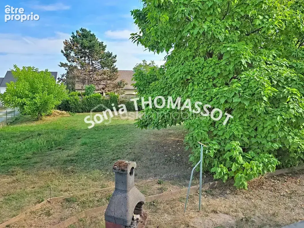 Maison sur sous-sol et terrain clos - photo 4