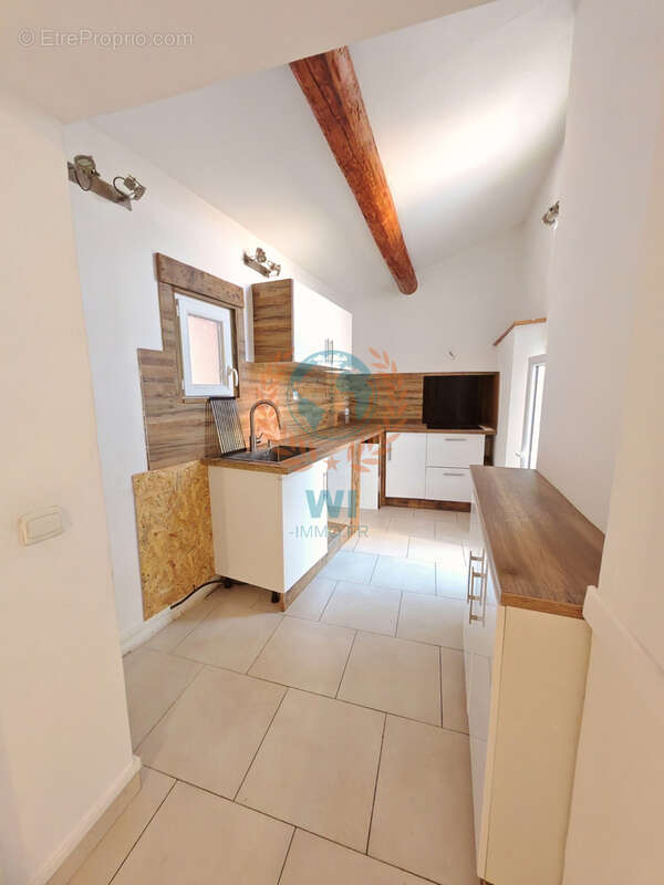 Maison de village avec extérieur - photo 3