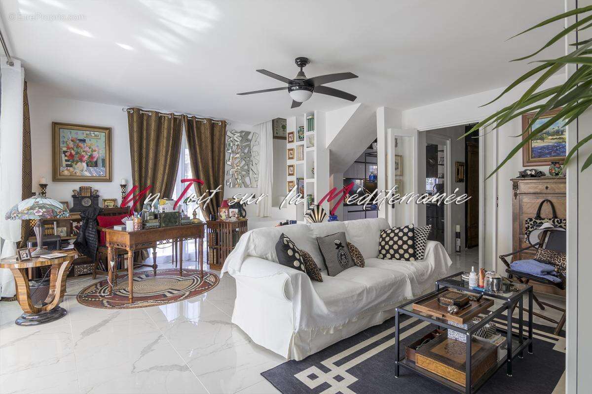 Maison à LA LONDE-LES-MAURES