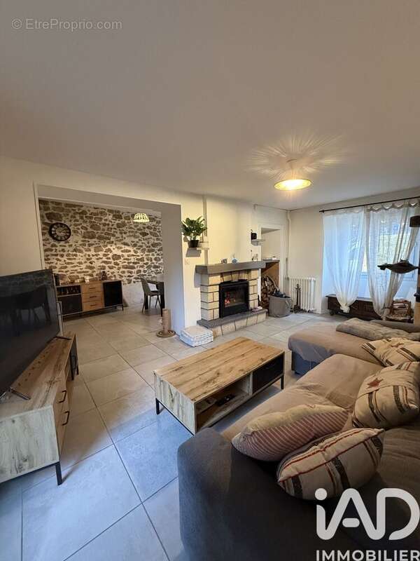 Photo 2 - Maison à COGNAC-LA-FORET