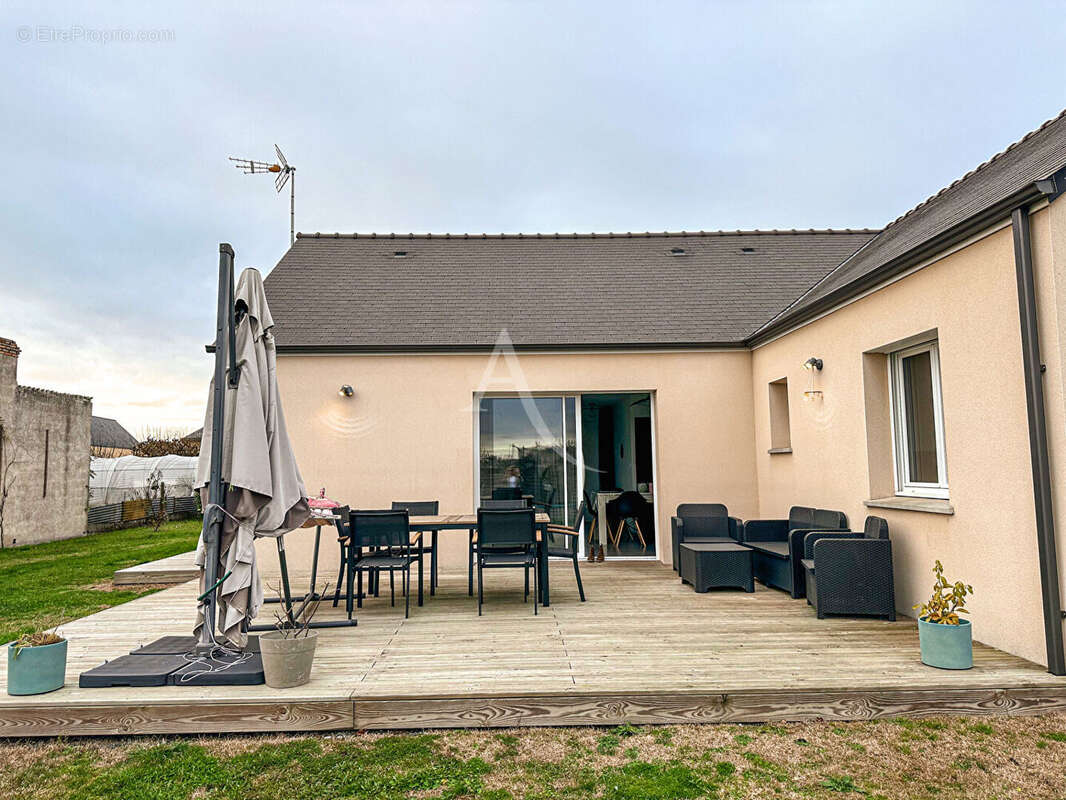Maison à VIVY