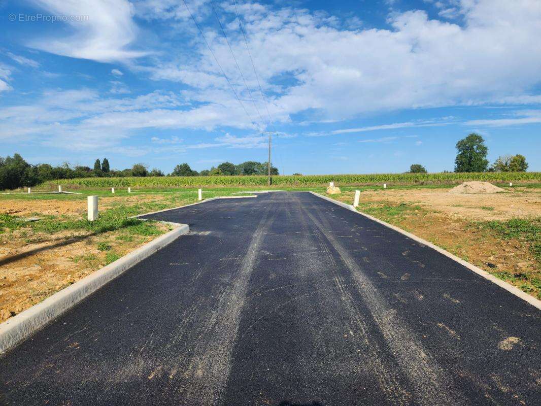 Terrain à SAINT-BENOIT-D&#039;HEBERTOT