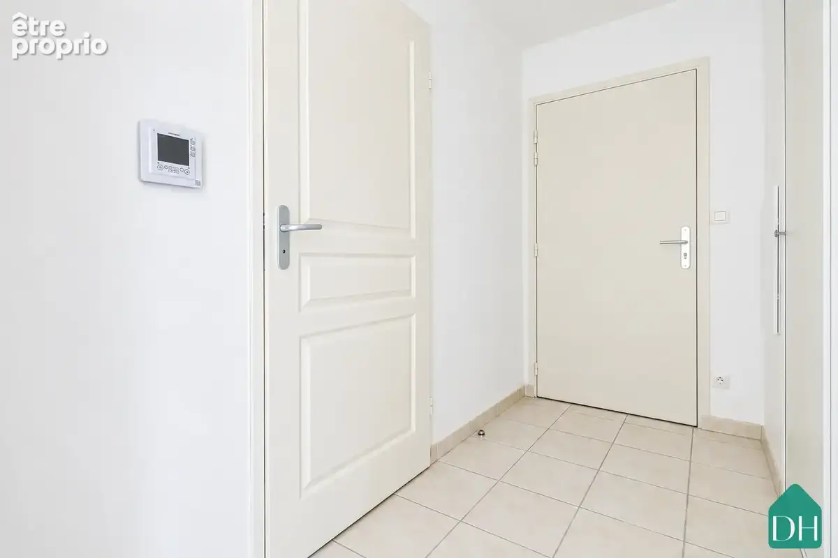 Appartement de type 1 bis + balcon + secteur parc de la Gaudinière- schuman - NANTES - photo 4