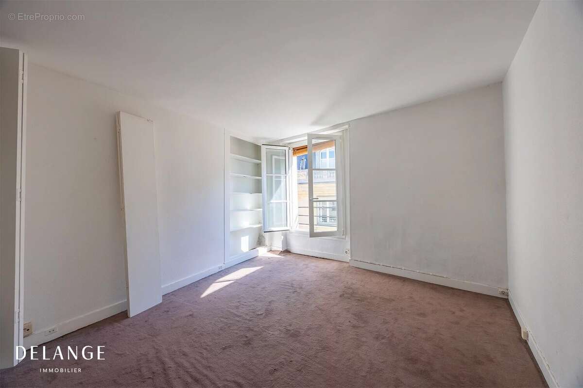 Appartement à PARIS-5E