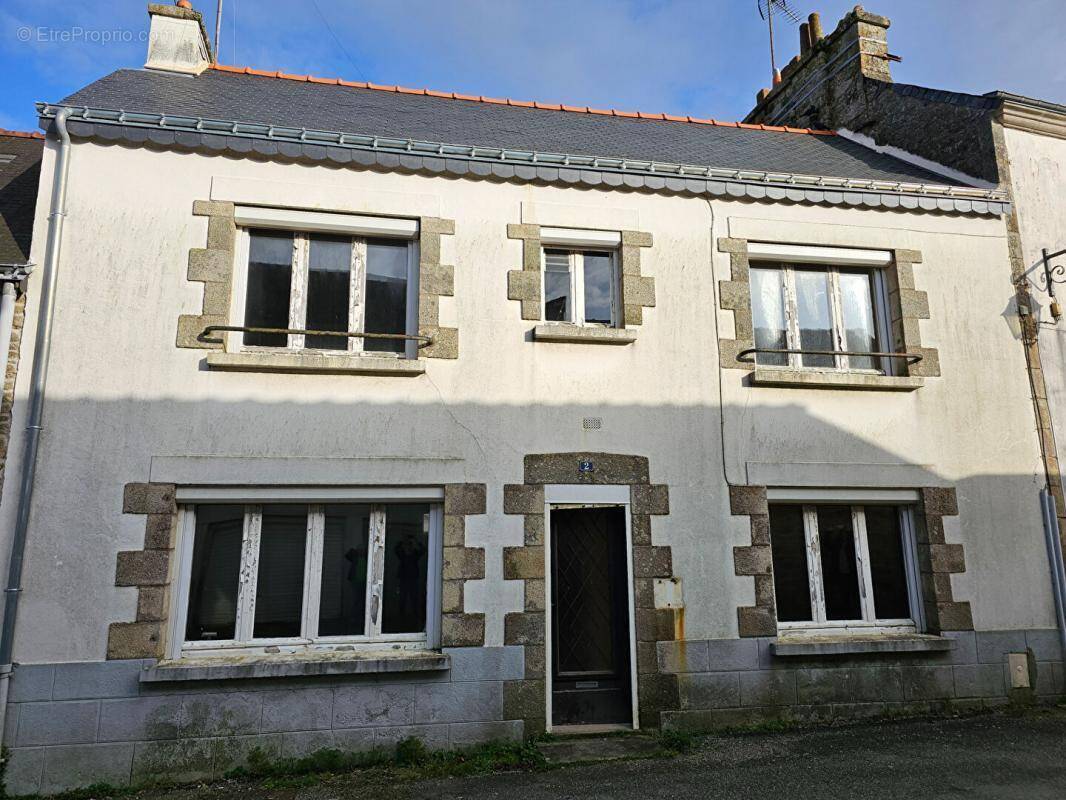Maison à GUEMENE-SUR-SCORFF
