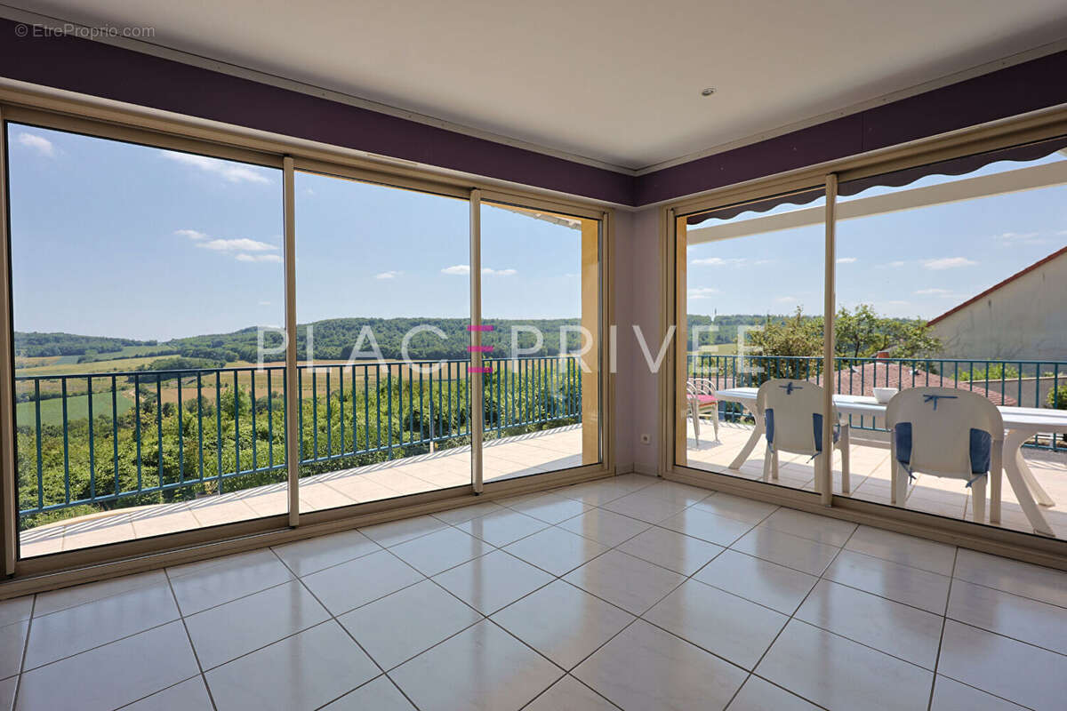 Maison à PAGNY-SUR-MOSELLE