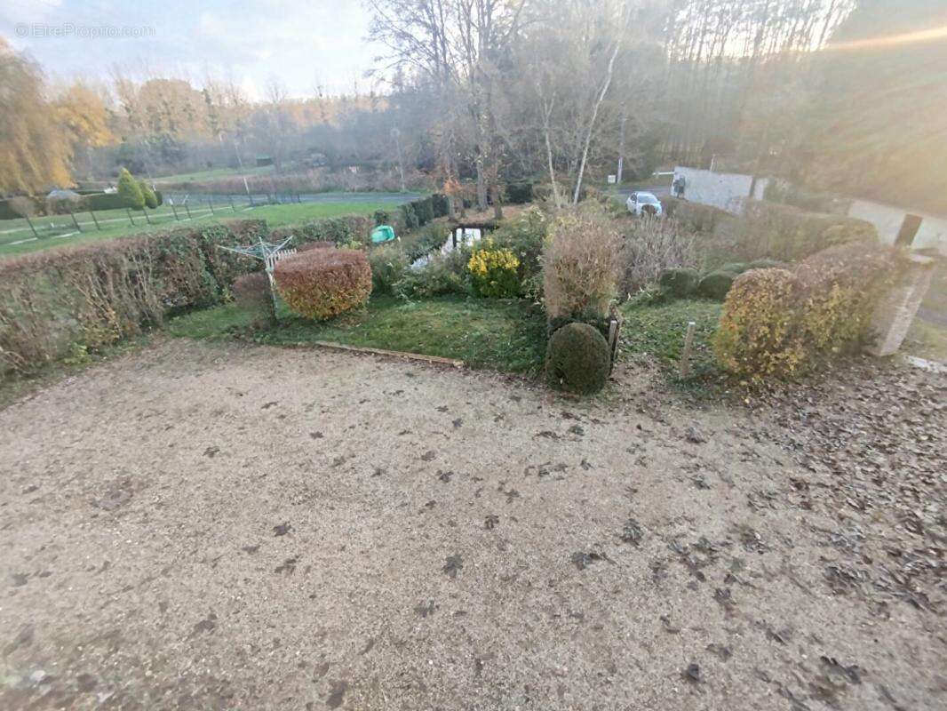 Maison à SILLY-LA-POTERIE