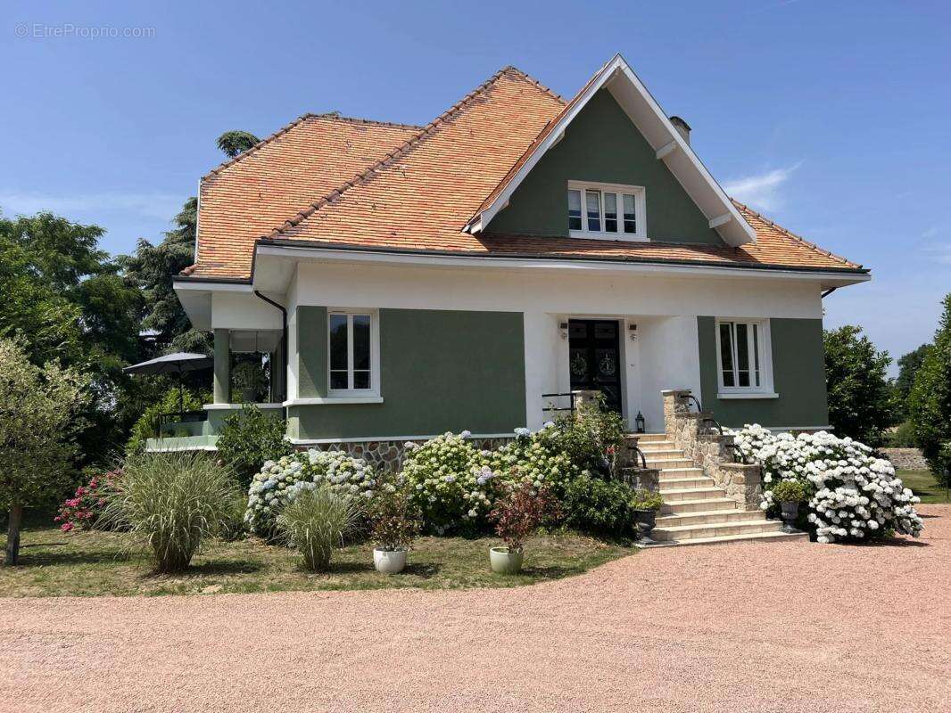 Maison à SAINT-MATHIEU