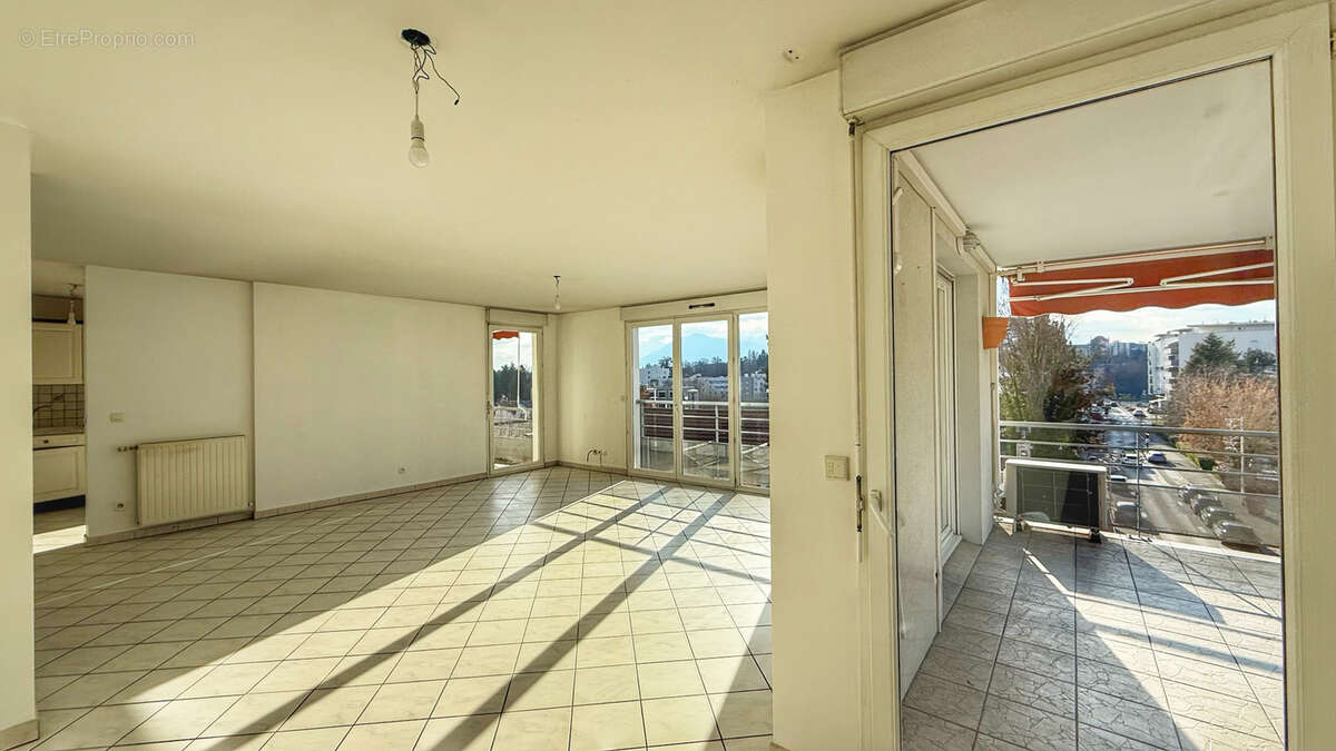 Appartement à VOIRON