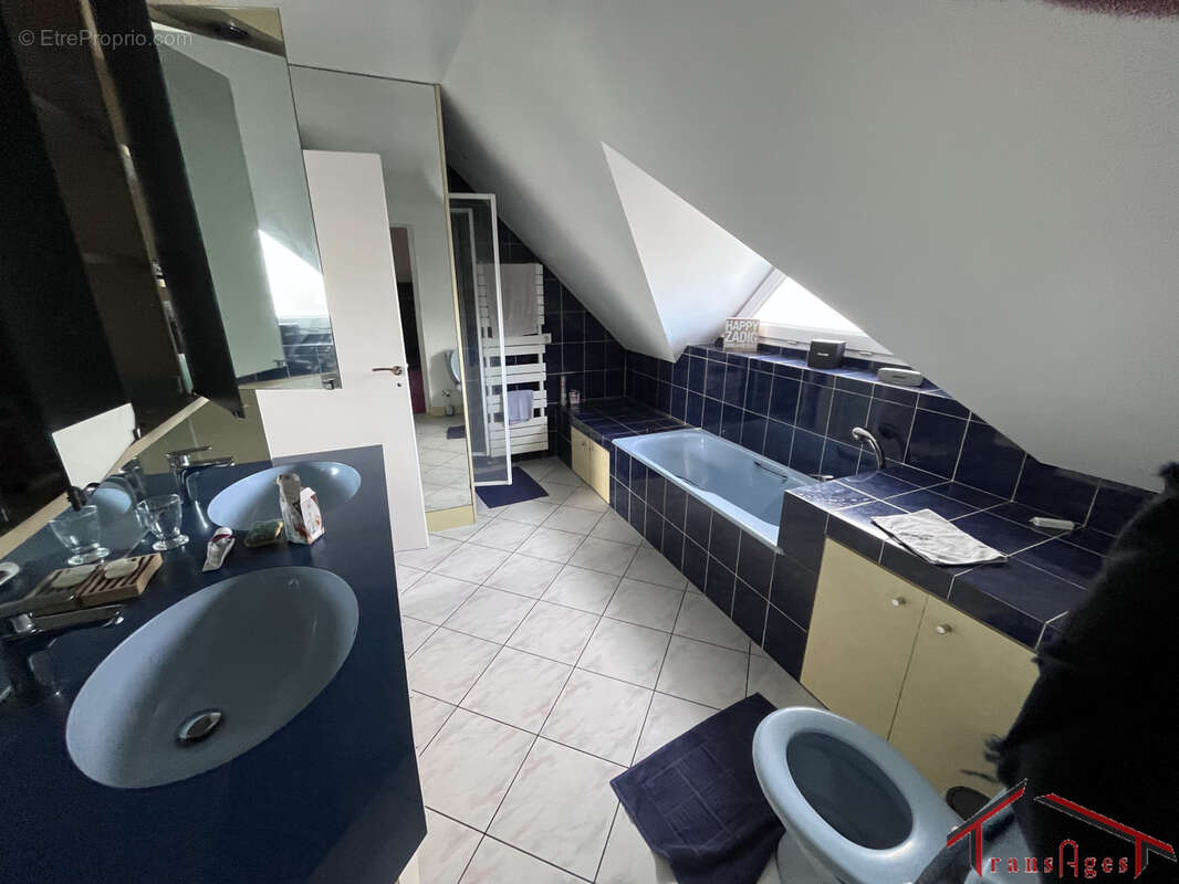 Maison à BOIS-D'ARCY