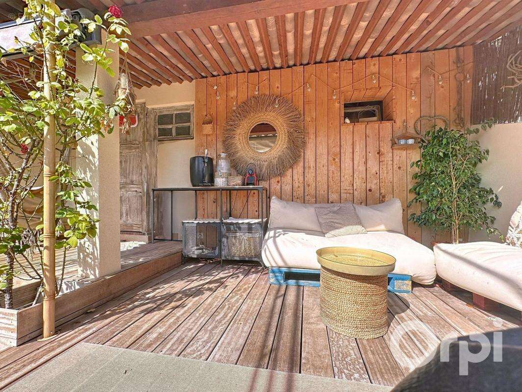 Maison à VILLENEUVE-LOUBET