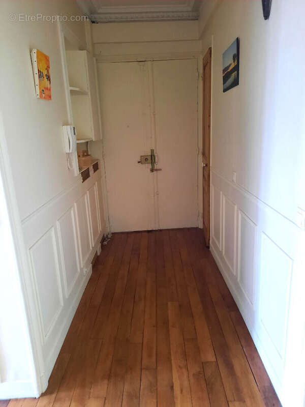 Appartement à PARIS-15E