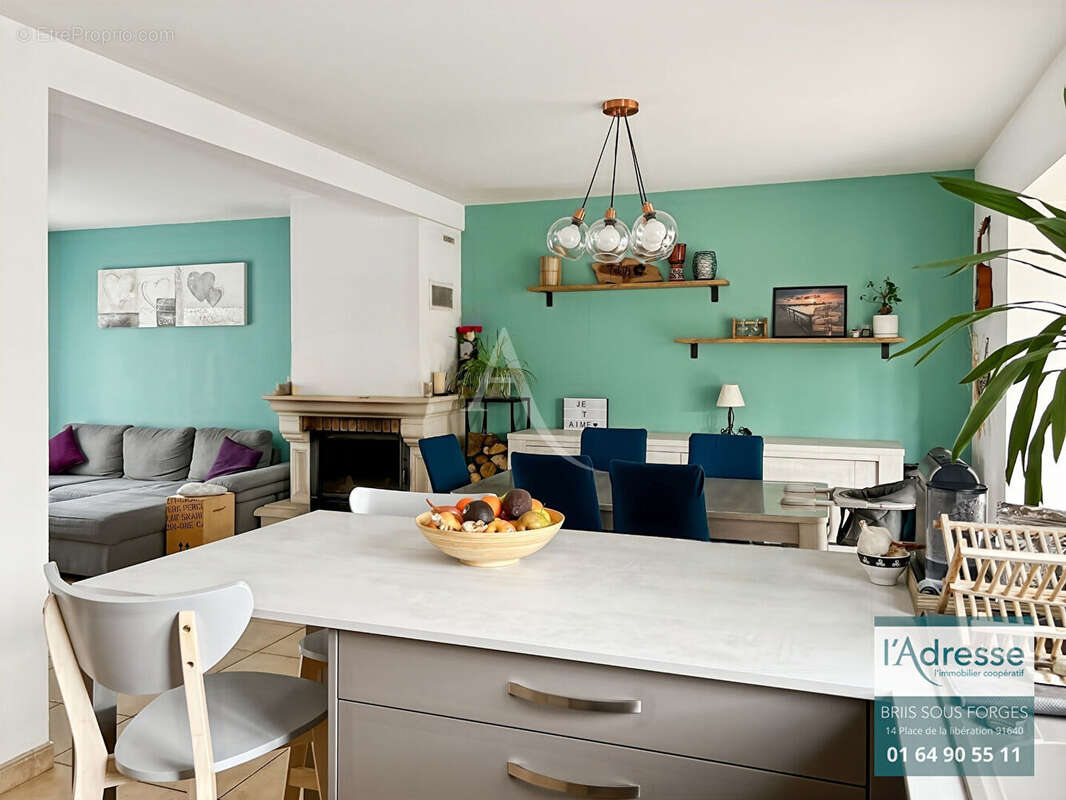 Maison à VAUGRIGNEUSE