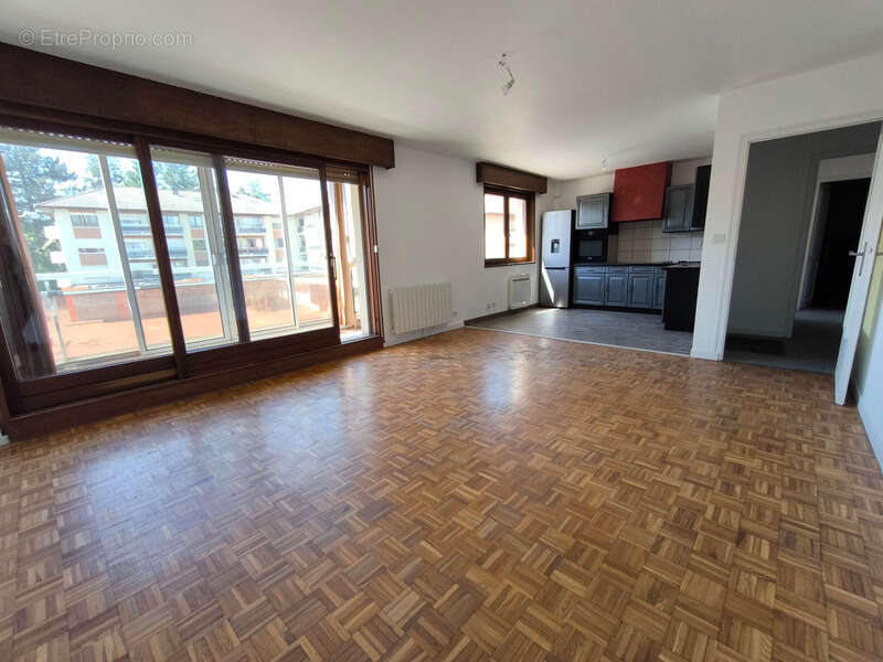 Appartement à REIGNIER