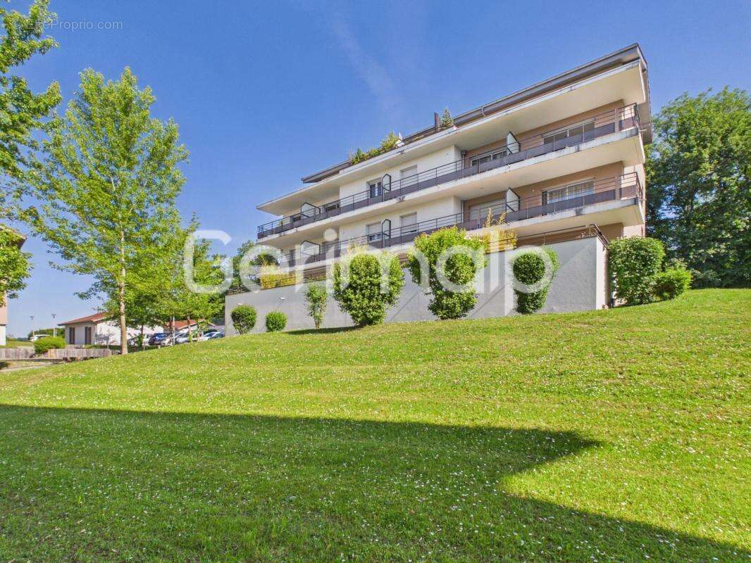 Appartement à GROISY