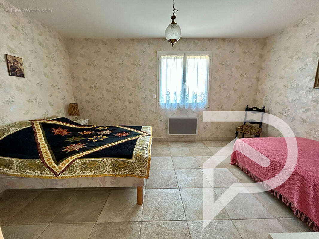 Maison à VILLEVEYRAC