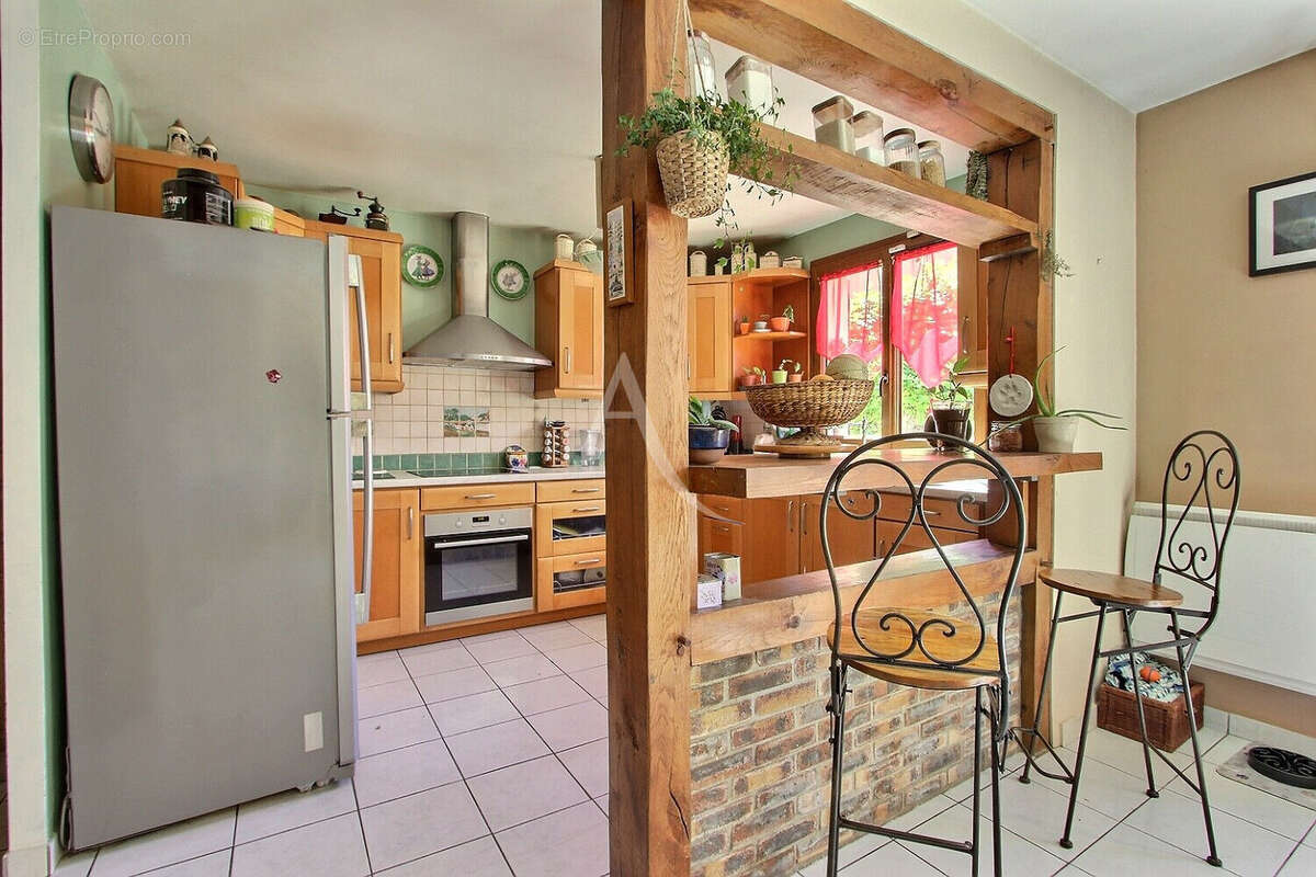 Maison à VILLENEUVE-LA-GARENNE