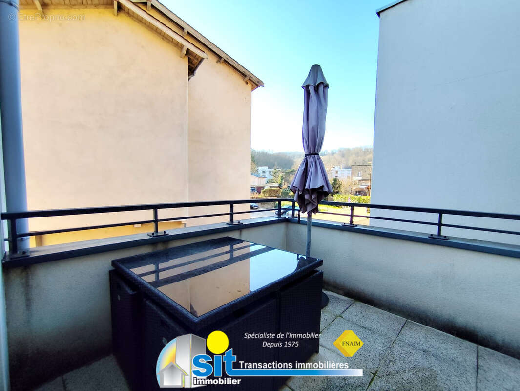 Appartement à PONT-EVEQUE