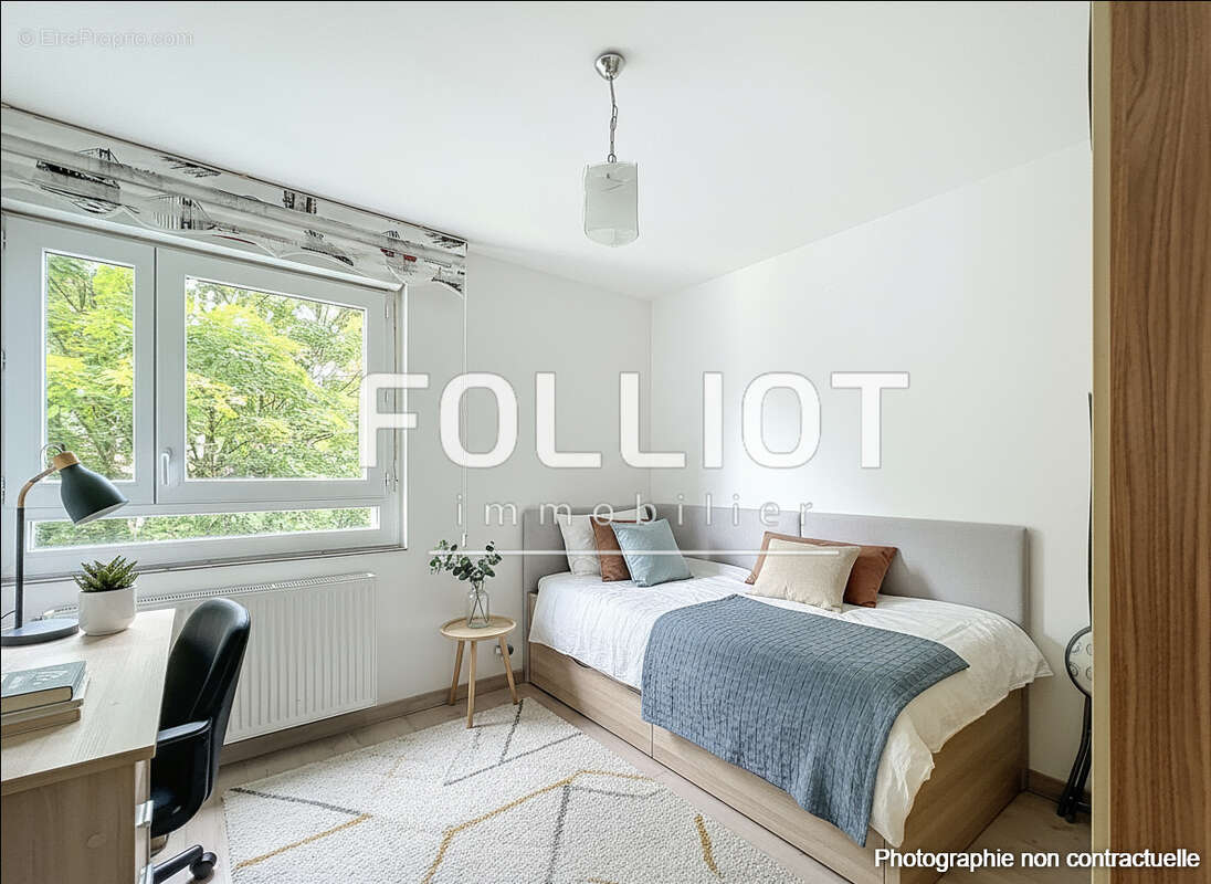 Appartement à FOUGERES