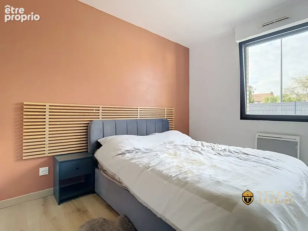  Maison Plain pied individuelle, 4 chambres, jardin à Rexpoëde - TITAN IMMOBILIER 