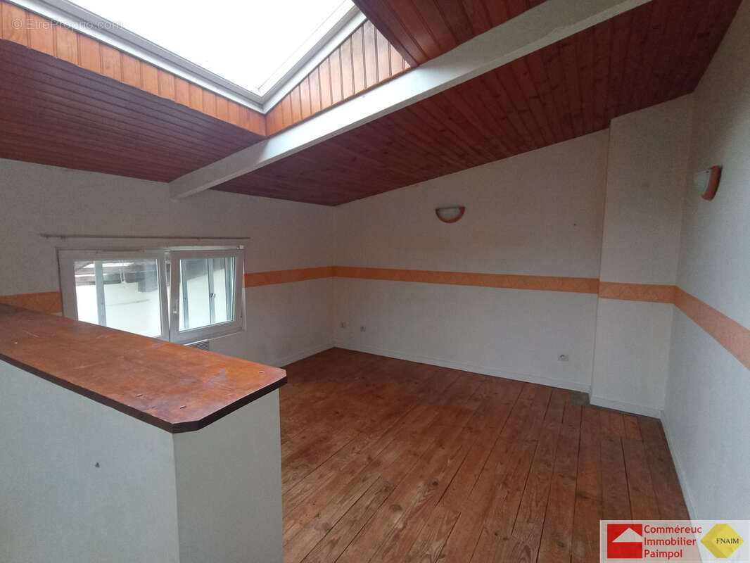 Maison à PLOURIVO