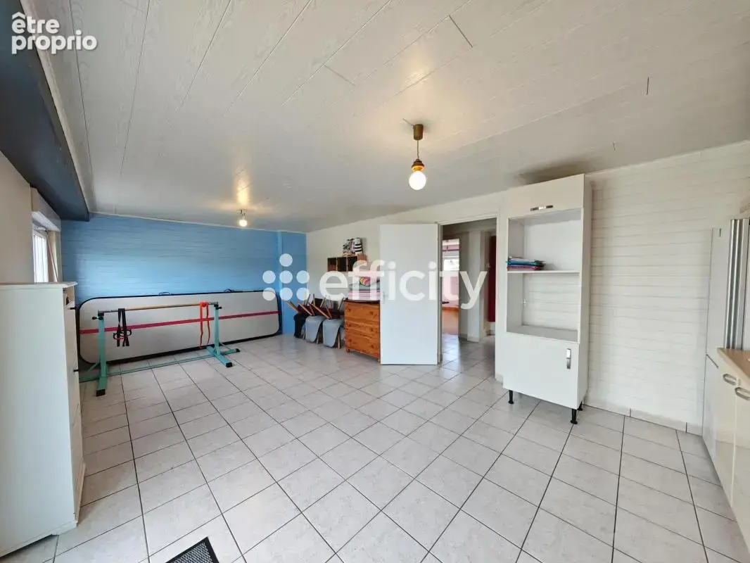 Maison 6 pièces 140 m² à vendre à Ergue-Gaberic (29500) - photo 8