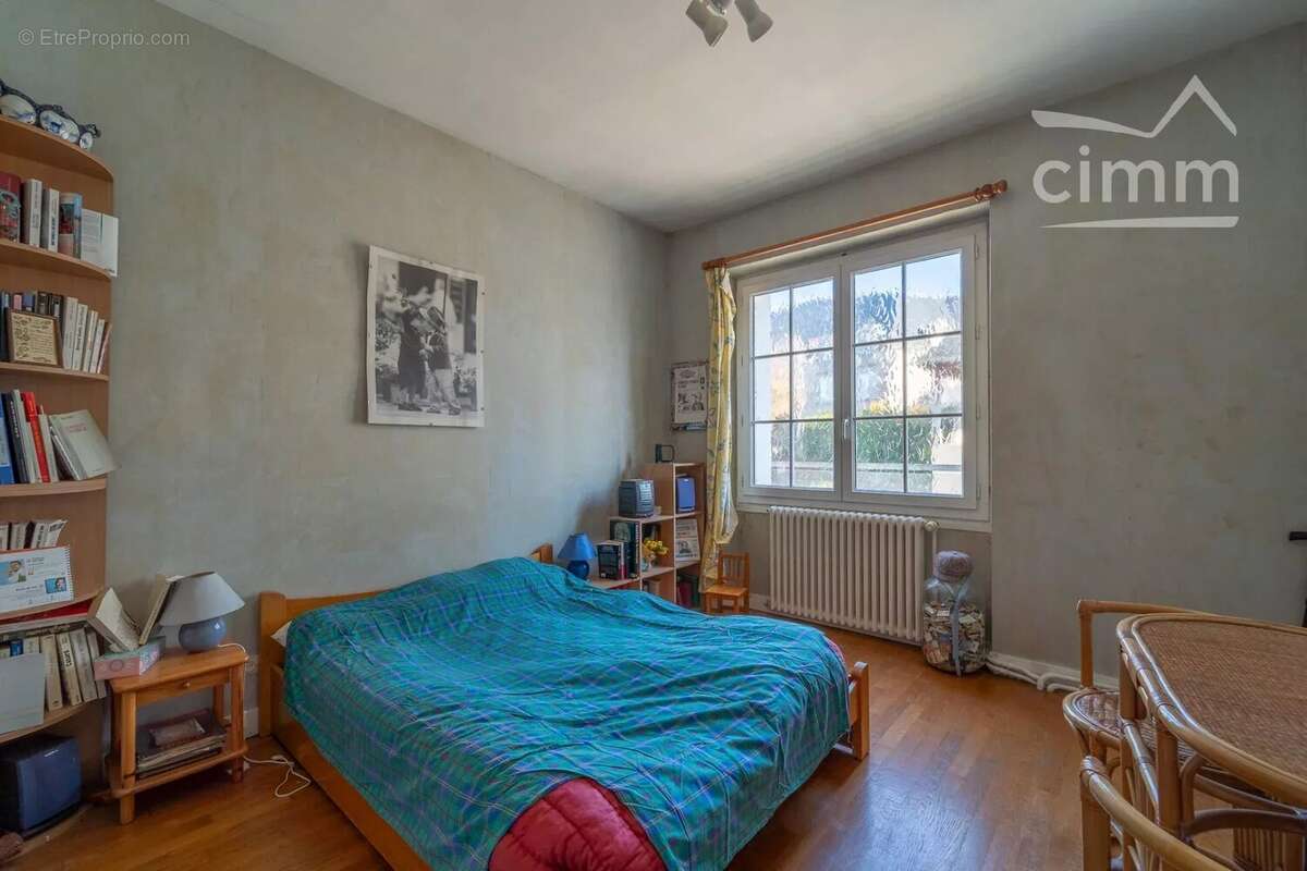 Maison à CHATEAU-CHINON(VILLE)