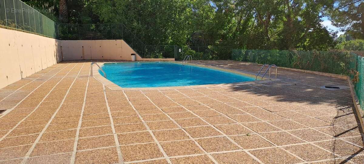 Appartement à CAGNES-SUR-MER