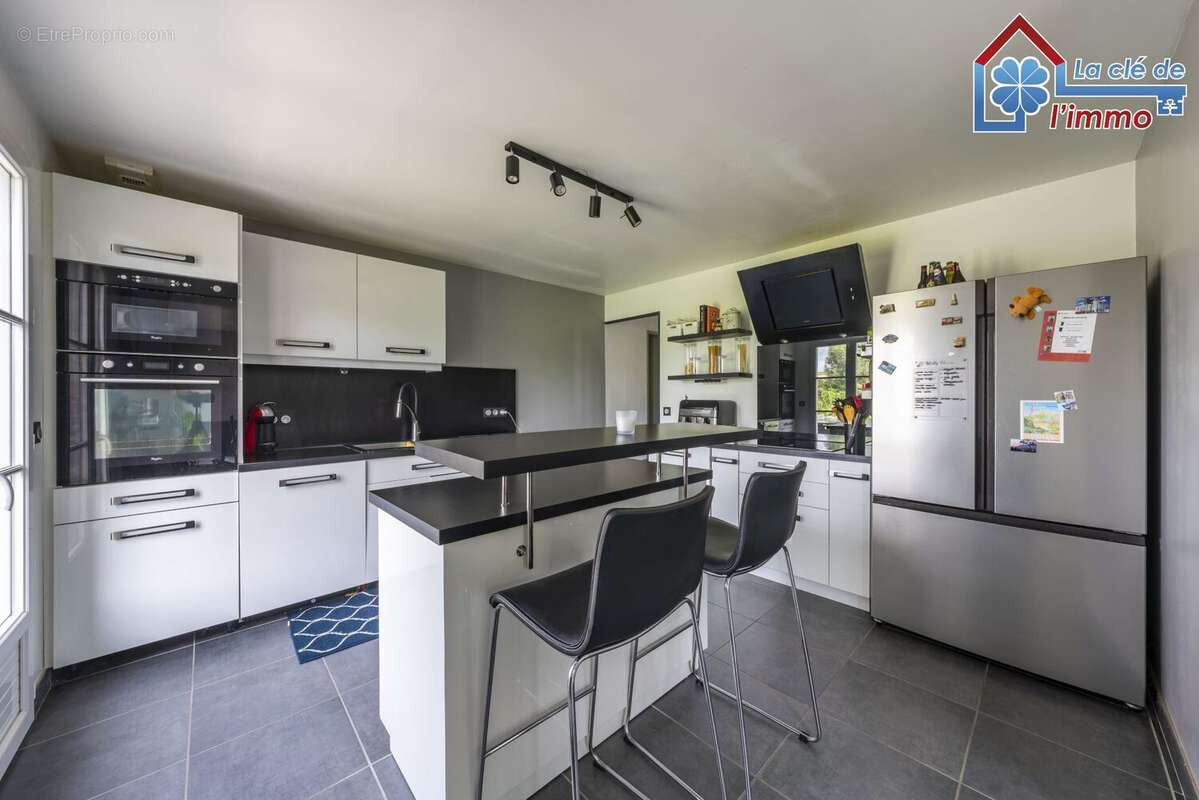 Maison à BETON-BAZOCHES