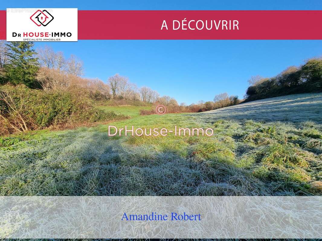 Terrain à MONPAZIER