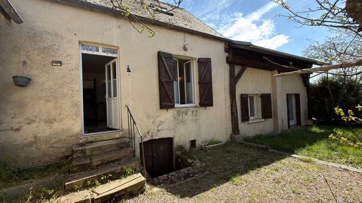 Propriété centre ville ROUVRAY  ( 21 cote d'or ) au calme habitable de suite - photo 10