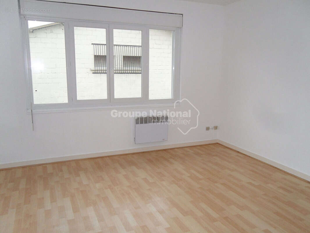 Appartement à VIC-SUR-AISNE