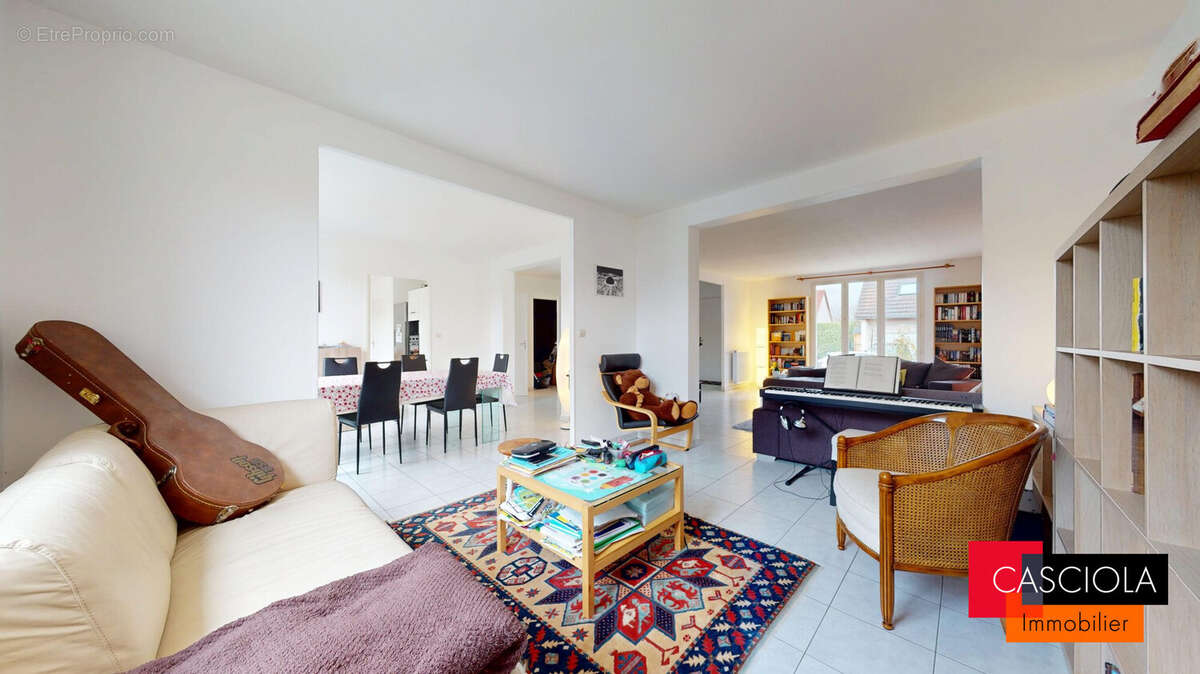 Maison à MARLY