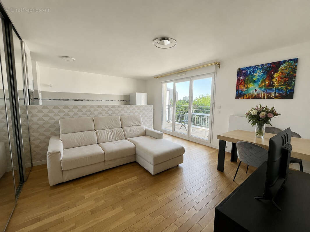 Appartement à SAINT-MAUR-DES-FOSSES