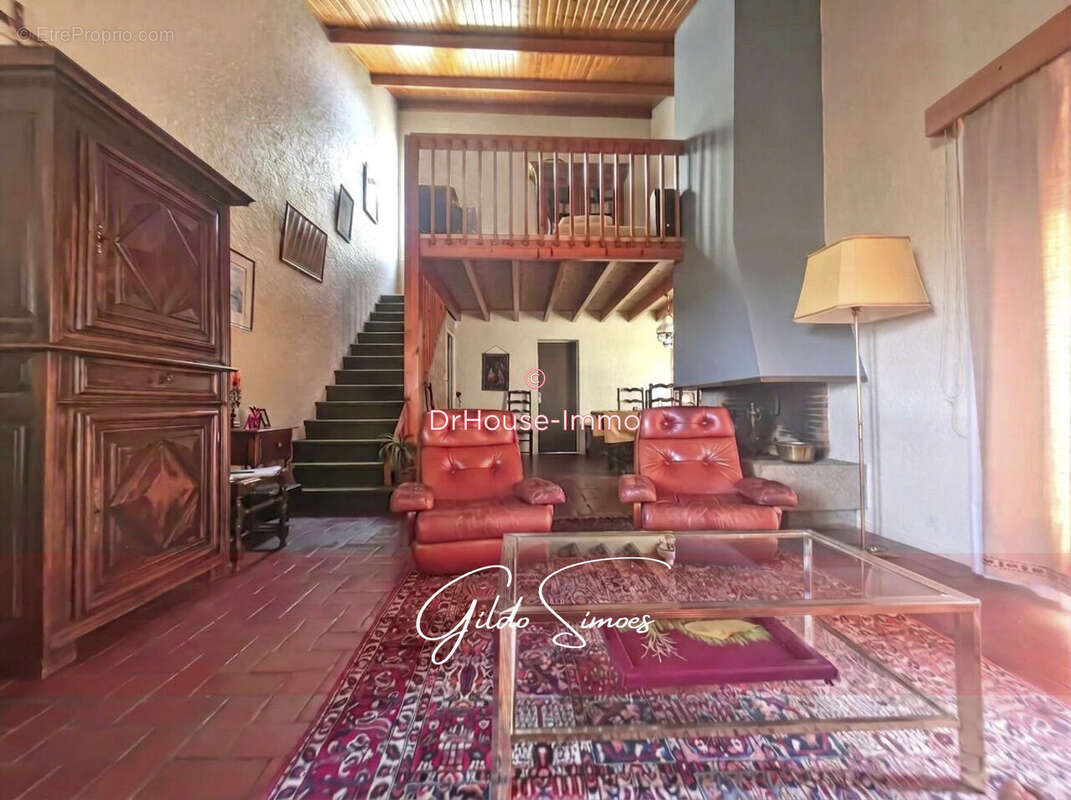 Maison 152 m² à Buxerolles  - photo 4