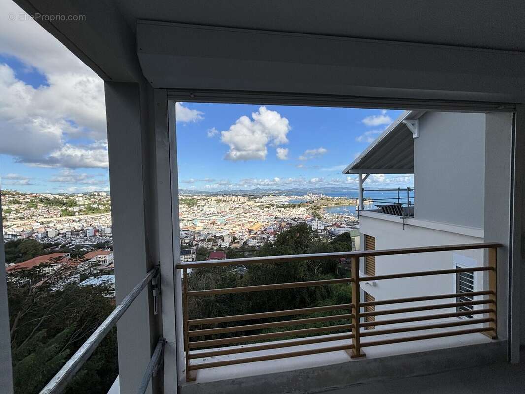 Appartement à FORT-DE-FRANCE