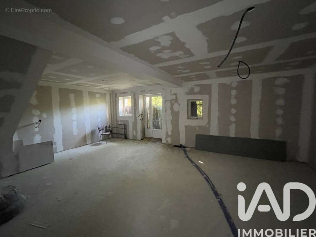 Maison 82 m² à Bouchet  - photo 2