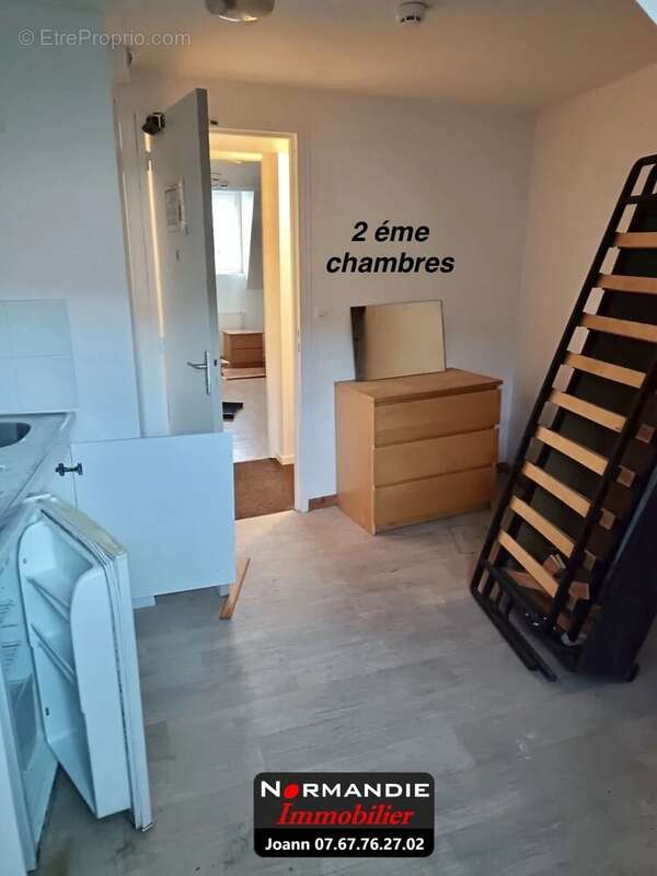 Commerce à MALAUNAY