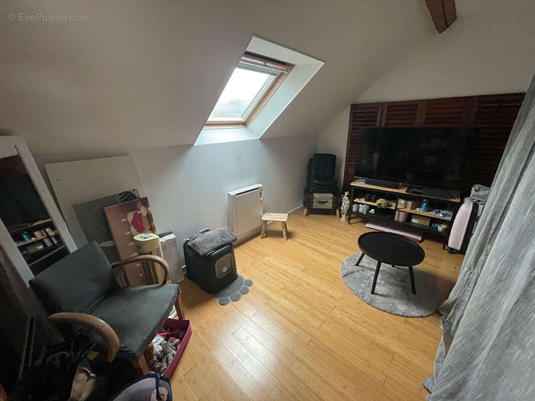 Appartement à AUNEAU