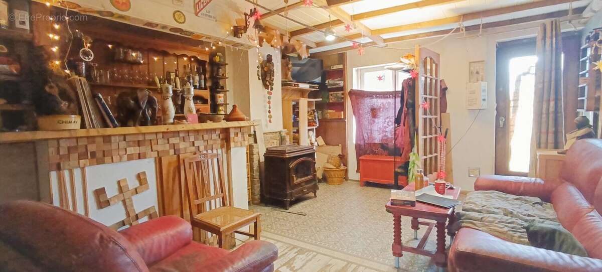 Maison 80 m² à Tourcoing  - photo 2