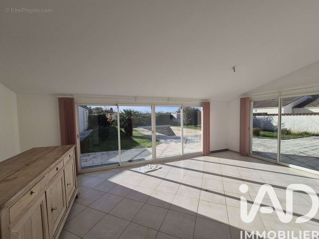 Photo 2 - Maison à CLAVETTE