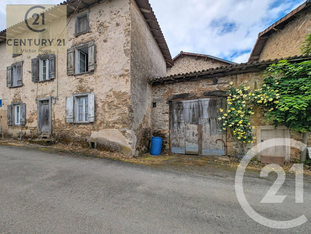 Maison à VERNEUIL-SUR-VIENNE